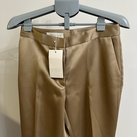 NWT Zara Women’s beige Satin Pants- M - Picture 3 of 7